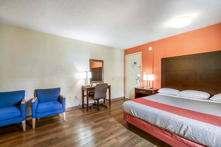 Room 10 of 31