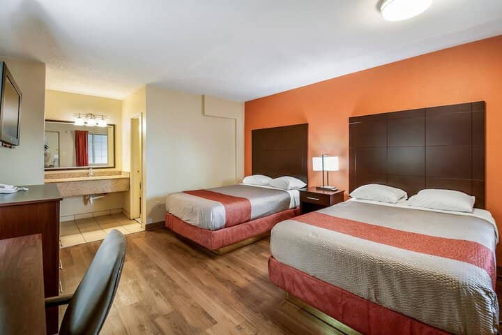 Room 12 of 31